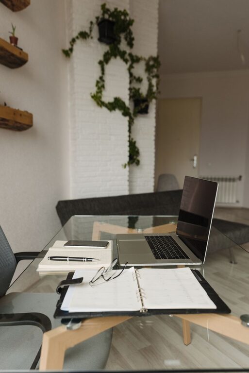 Tips for Creating a Cozy and Functional Home Workspace